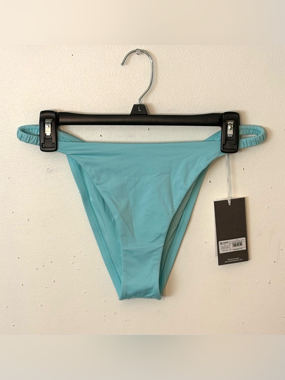 Vitamin A Baby Blue Bikini Bottoms. Barely there. Size L. NWT.